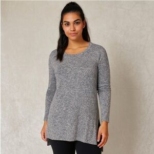 MAURICES Heathered Knit Swoop Neck Women’s Gray Sweater Size Medium